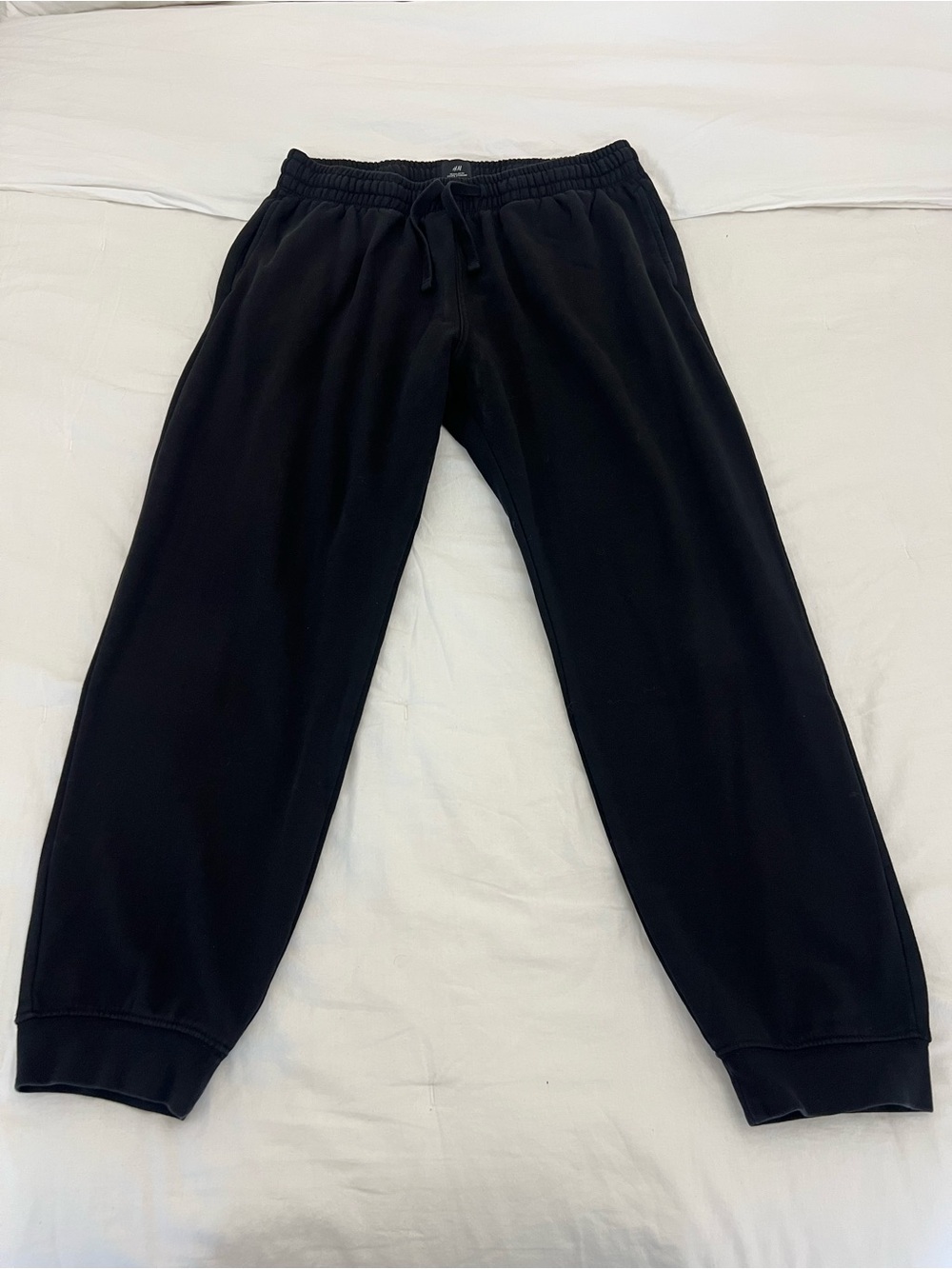 Men's Black Jogger Sweatpants H&M - Comfortable Everyday Wear
